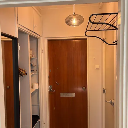 Compact In Vallila Apartment *